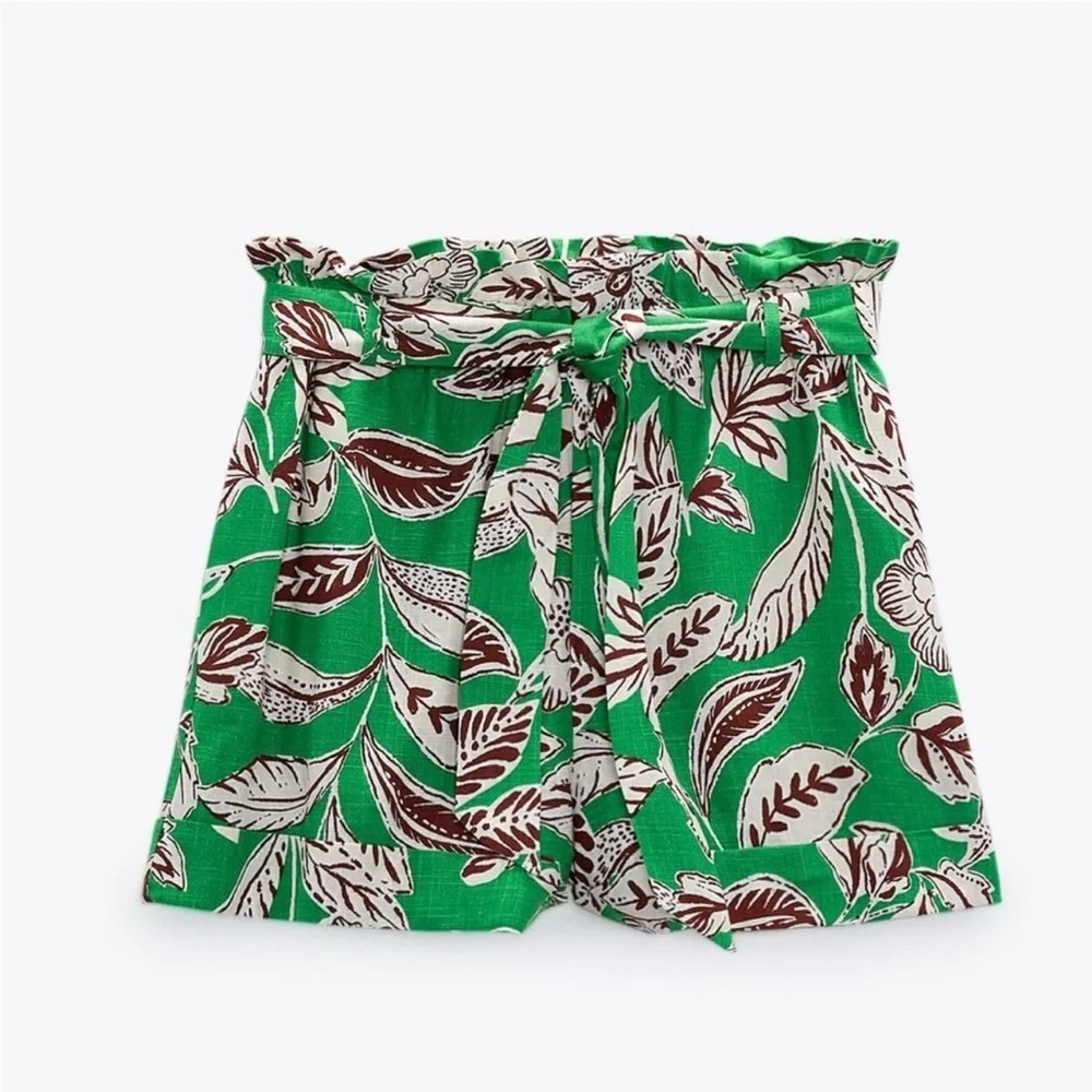 Zara Green, Brown Cream Leaf Print Paper Bag Shorts X-Small Excellent Condition